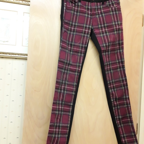 Skull & Bones Purple Plaid Punk Jeans Hot Topic - Picture 1 of 10
